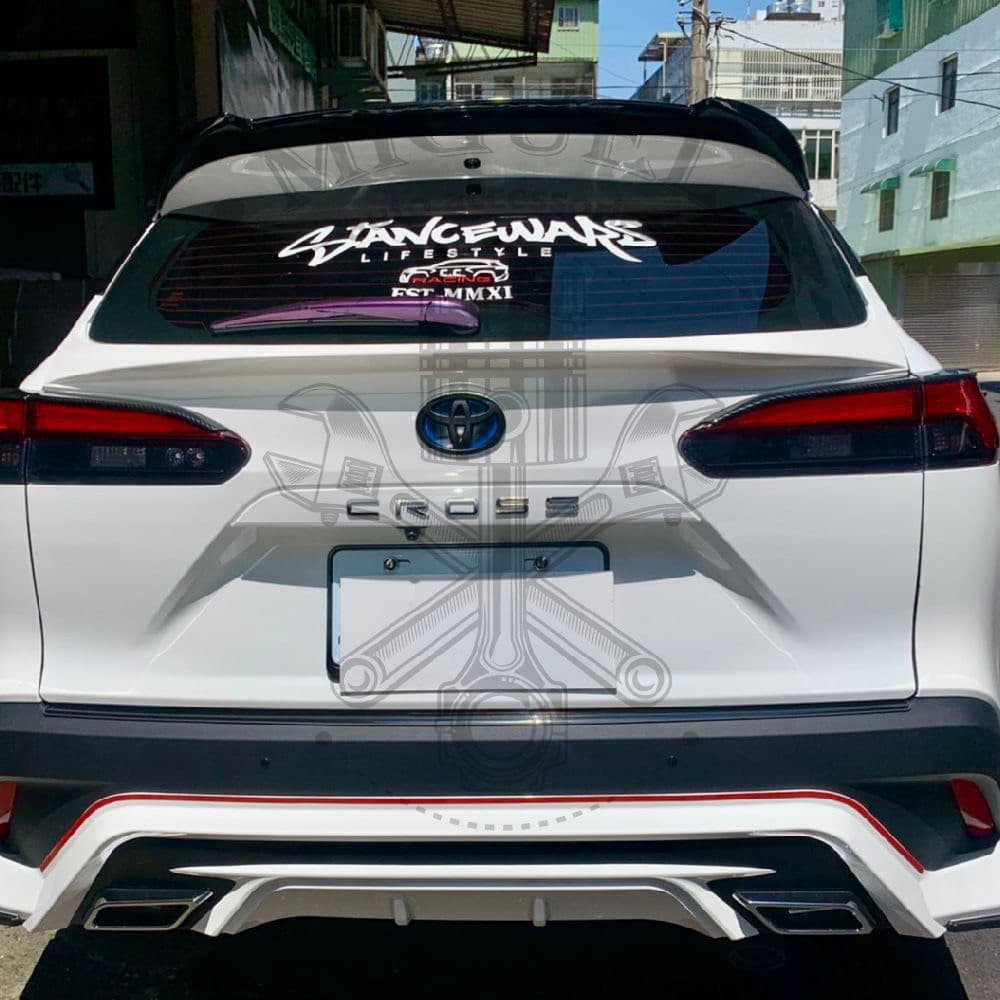 [贈一年延保]Corolla Cross 跑旅風格專屬中尾翼塑膠材質含烤漆附雙面膠安裝簡單輕鬆變帥哥