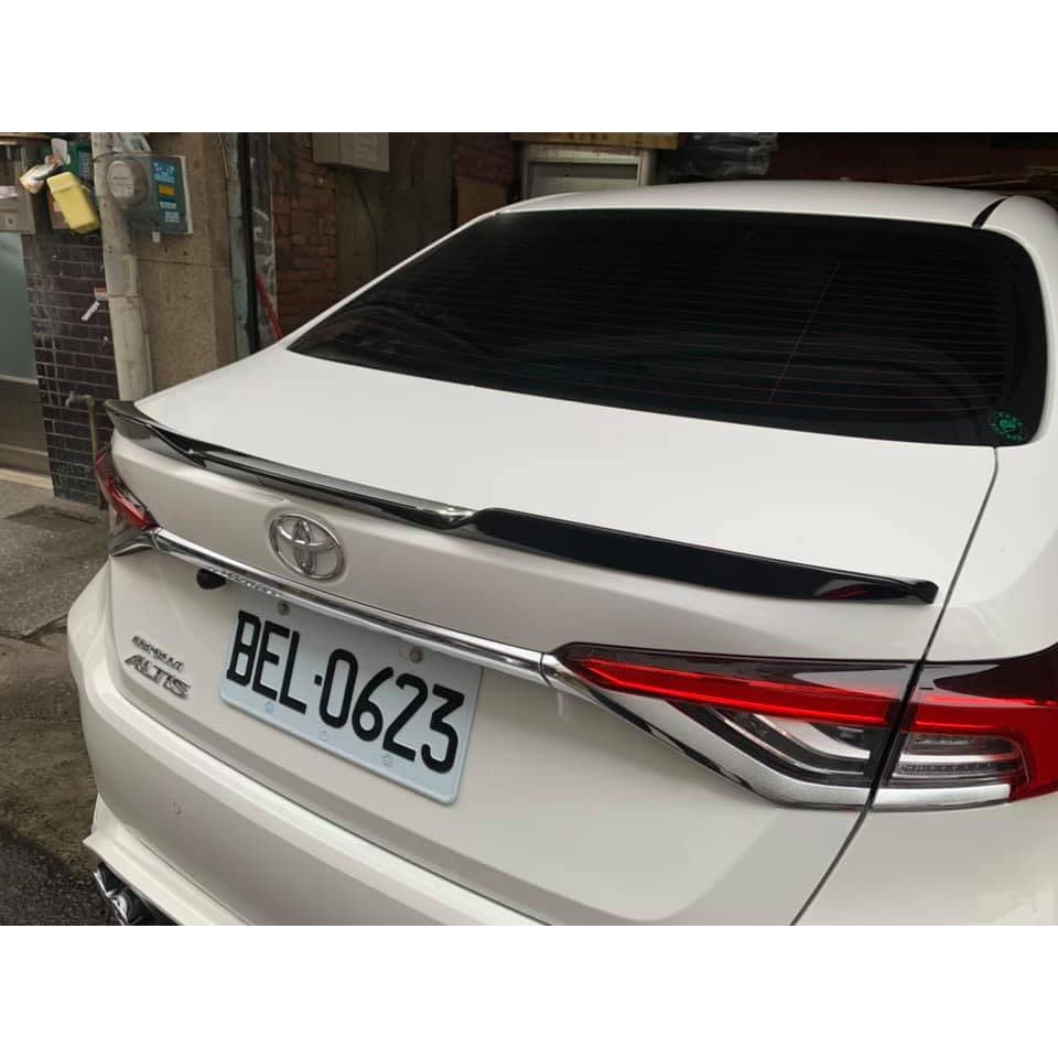 19+ Corolla Altis 專用小鴨尾 縮圖 3