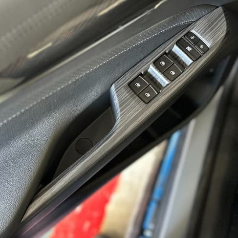 【台灣現貨】MG G50 PLUS 升降開關 飾板 G50 PLUS 卡夢 內裝 車門 扶手 防刮 改裝 (一組四門) 縮圖 3