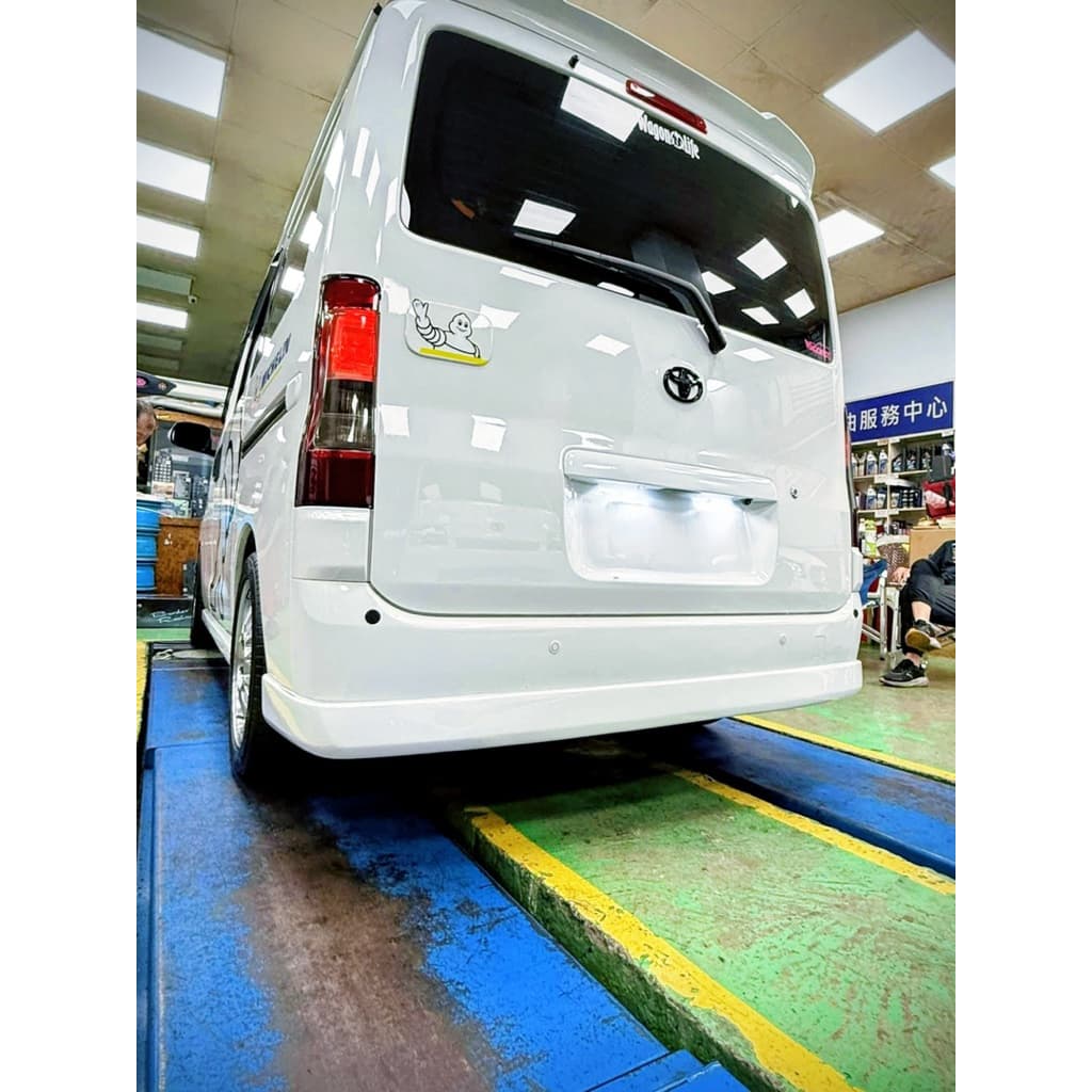 【台灣現貨】Toyota Town Ace 專用 日規 空力套件 大包 前下巴 側裙 後下巴 JDM 降車身 外觀 改裝 縮圖 5