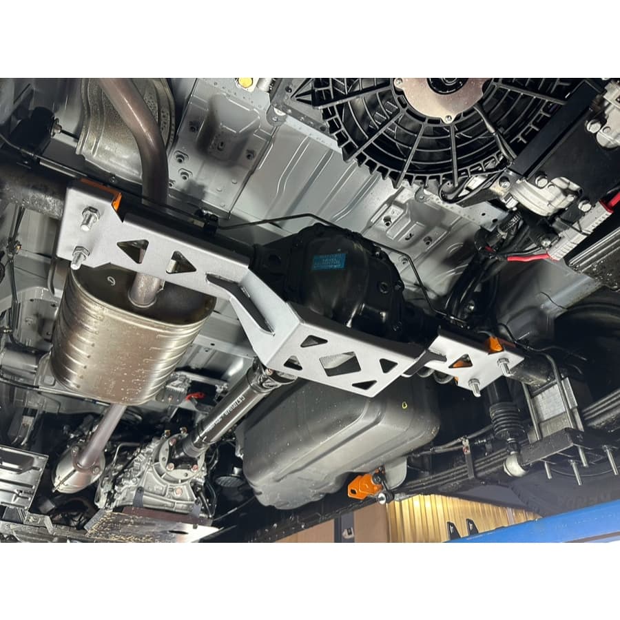 【台灣現貨】SUMMIT J SPACE 全車底盤強化拉桿 防傾桿 結構桿 下護板單件賣場 縮圖 3